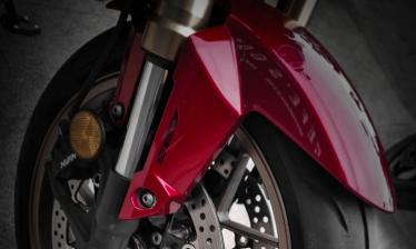 Cambio de neumatico con balanceo